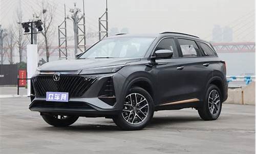 长安汽车12万左右suv_长安汽车12万左右的轿车有哪几款